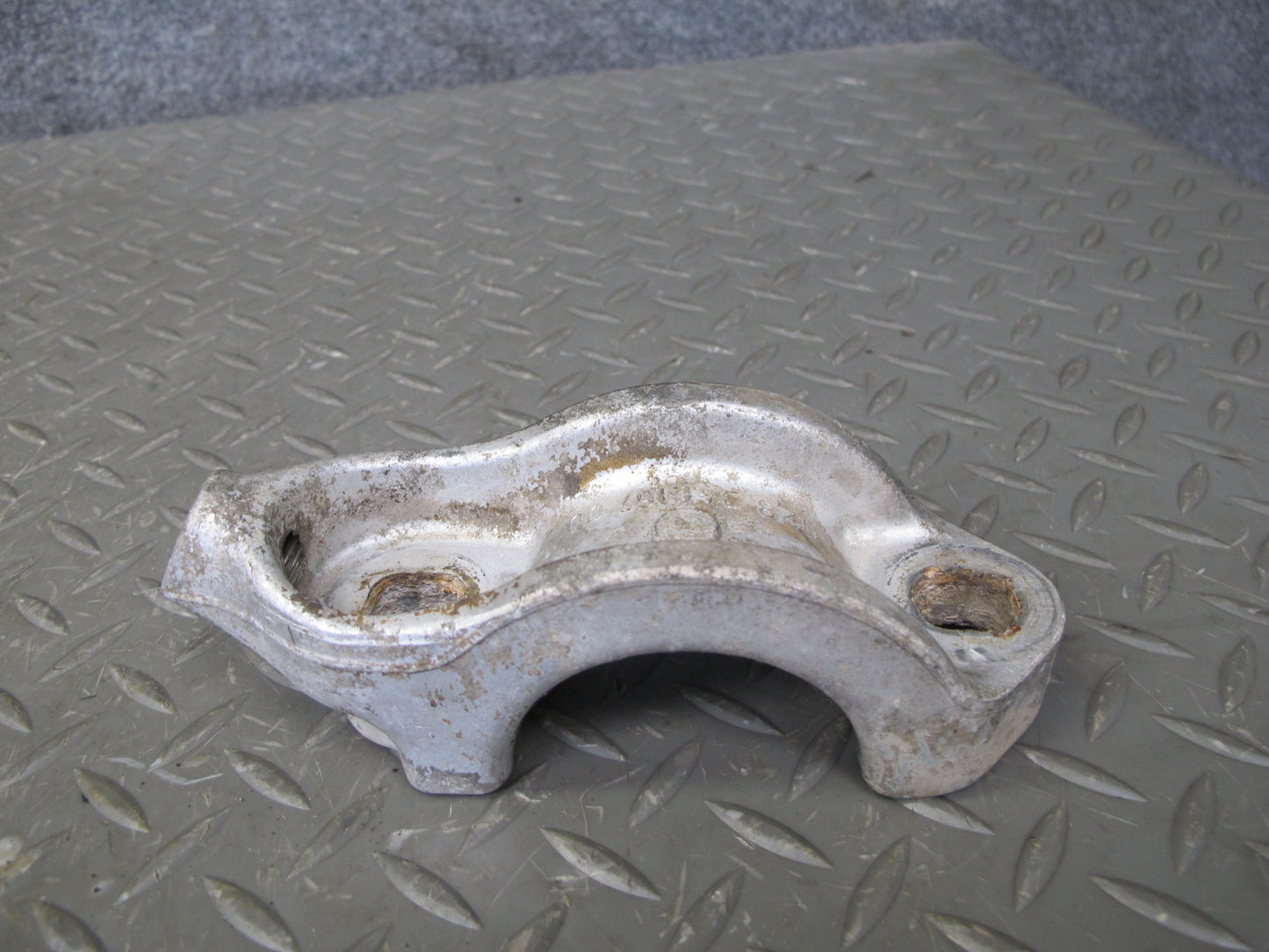 1983-1991 Porsche 928 S Front Left Side Lower Control Arm Bracket Set of 3