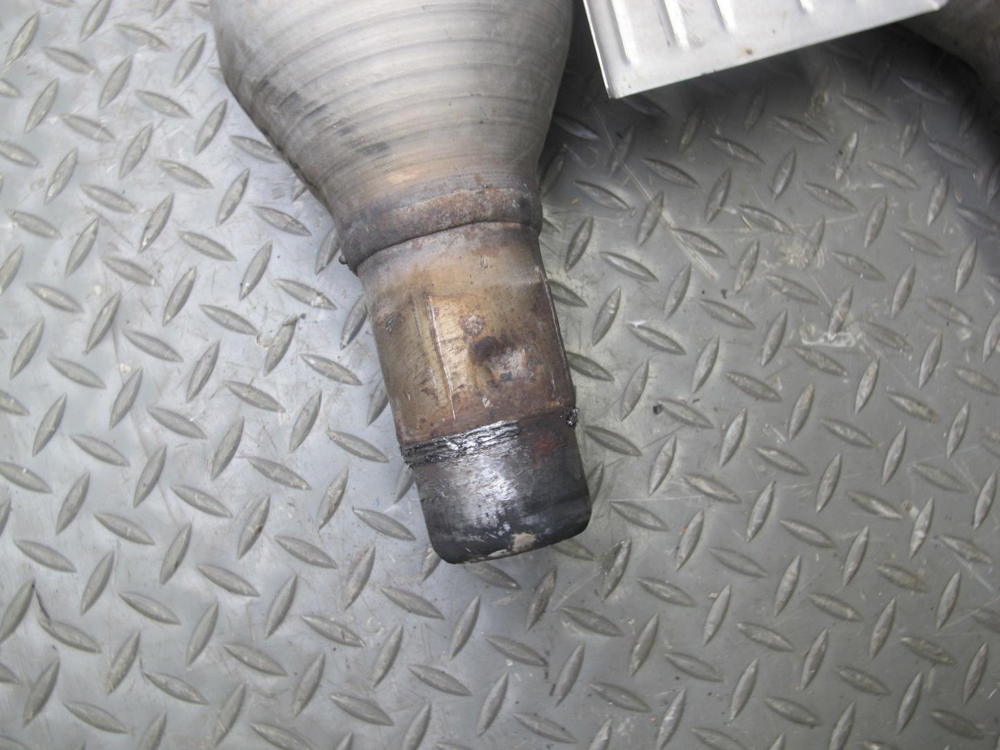 01-06 Lexus LS430 UCF30L Center Exhaust Pipe OEM