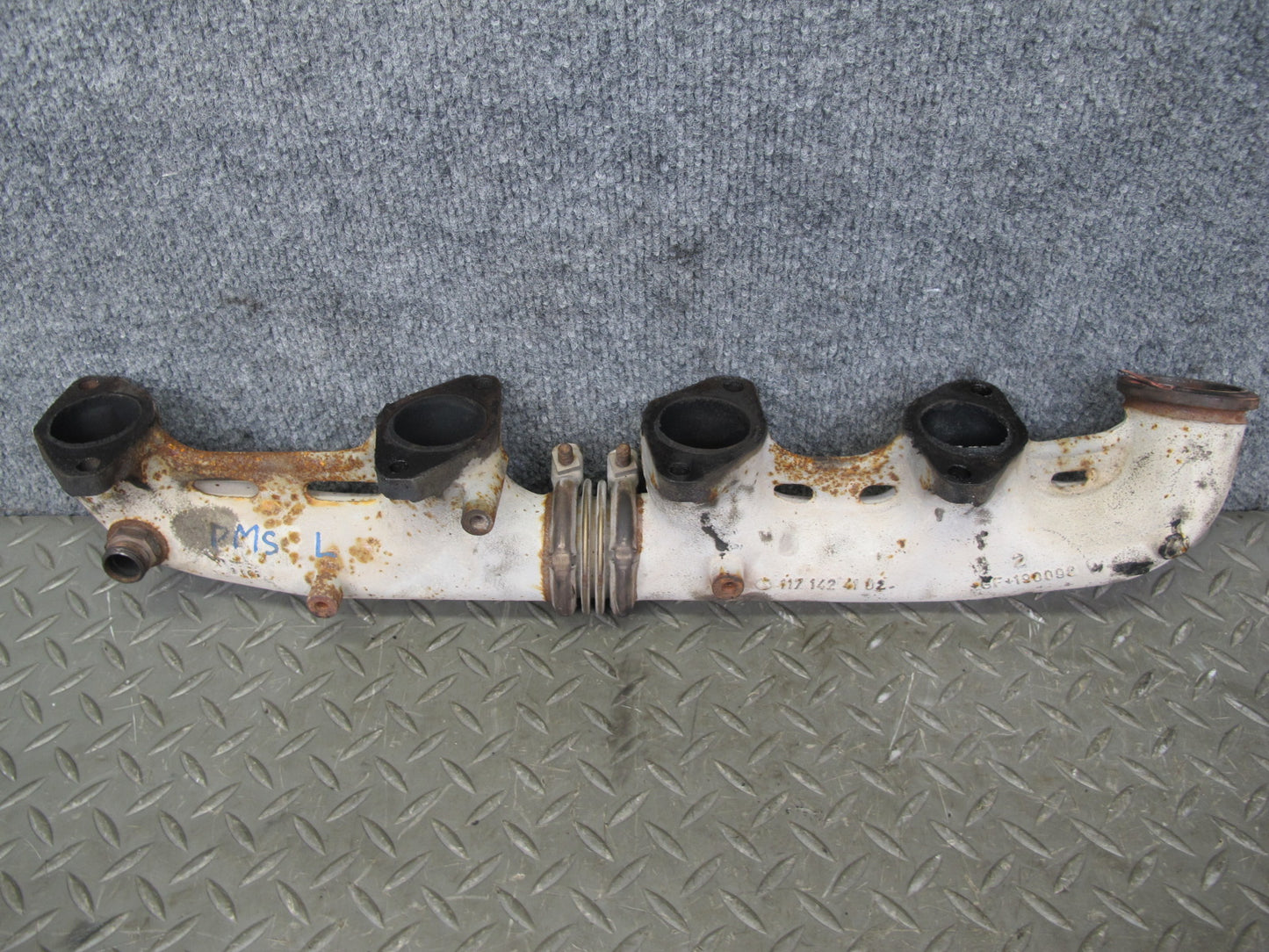 86-91 Mercedes W126 C126 Left Exhaust Manifold 1171423702 OEM