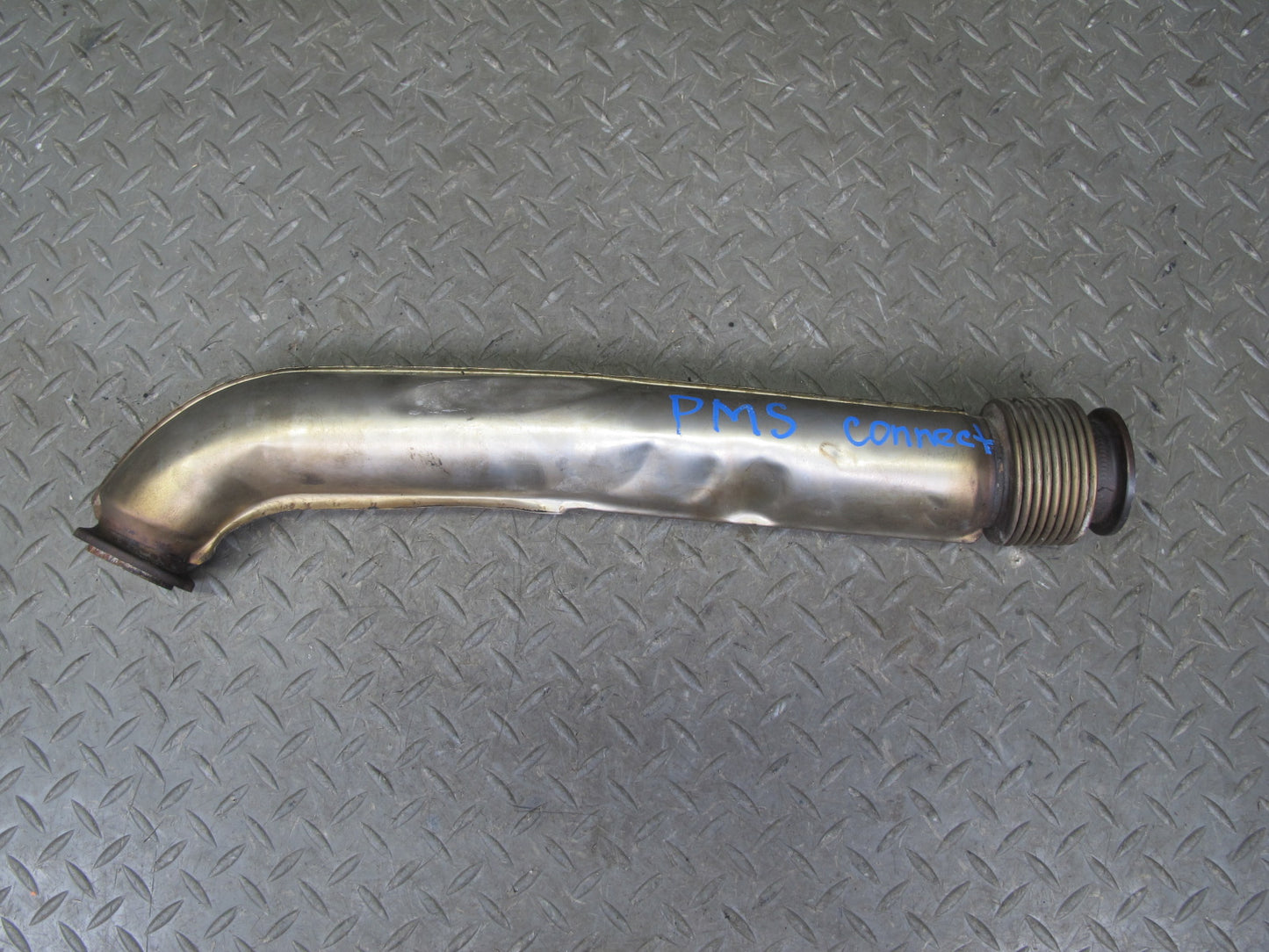 86-91 Mercedes W126 C126 M117 Exhaust Manifold Pipe Line 1161404814 OEM