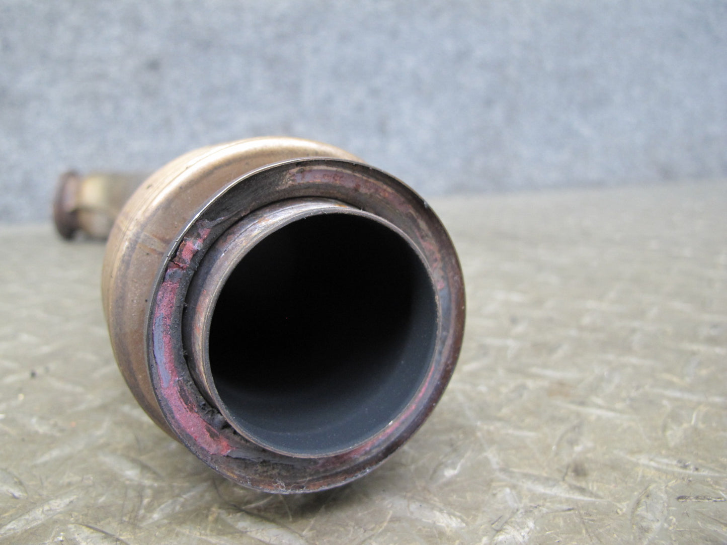 86-91 Mercedes W126 C126 M117 Exhaust Manifold Pipe Line 1161404814 OEM