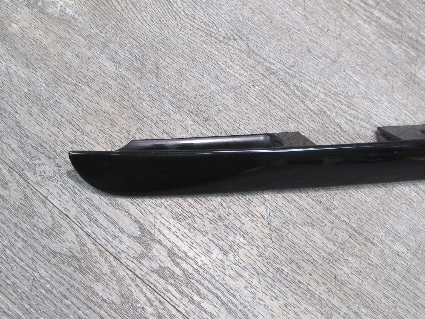 94-99 BMW E36 Convertible Rear Trunk Lid License Plate Finisher Trim Molding OEM