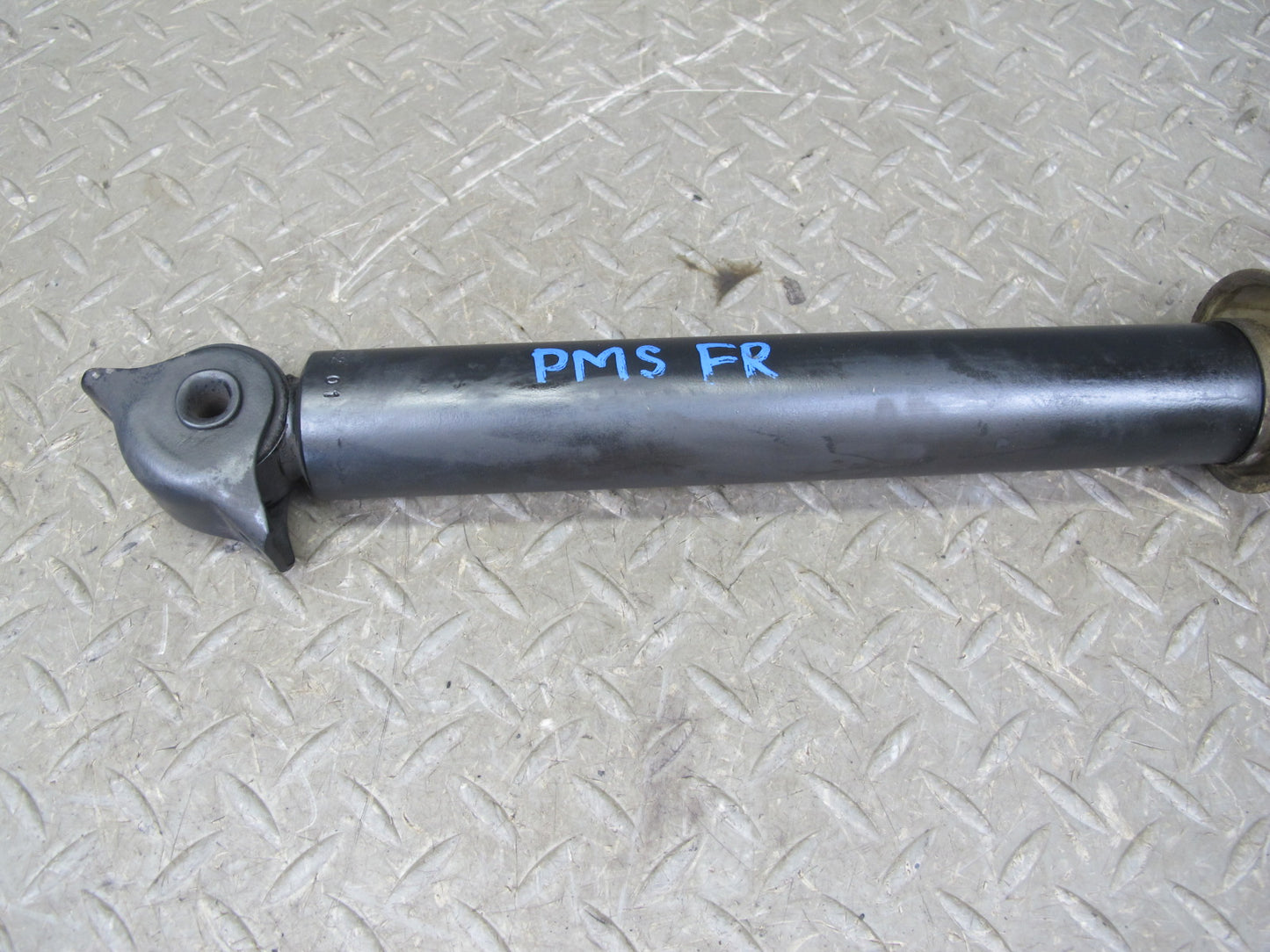 86-91 Mercedes W126 C126 Set of 2 Front Strut Shock Absorber OEM