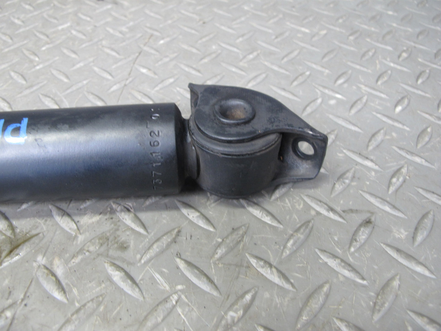 86-91 Mercedes W126 C126 Set of 2 Front Strut Shock Absorber OEM