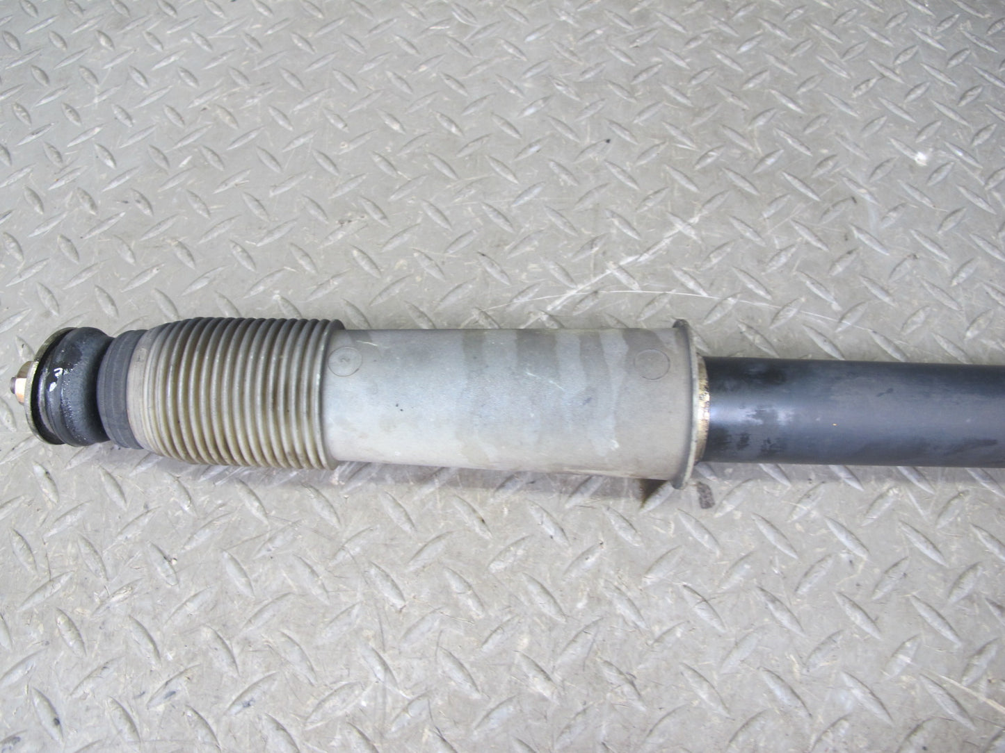 86-91 Mercedes W126 C126 Set of 2 Front Strut Shock Absorber OEM