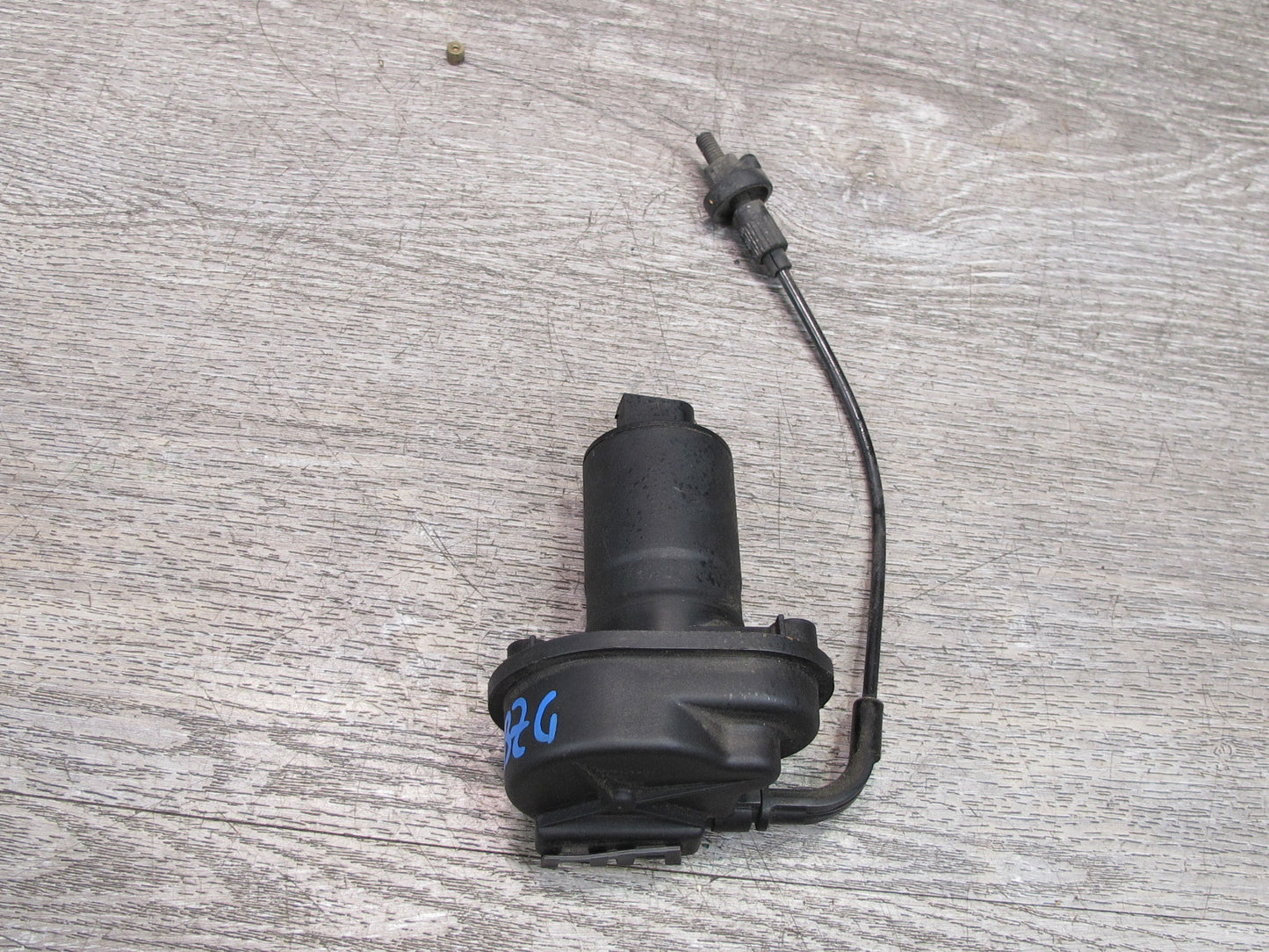 96-99 BMW E36/7 Z3 1.9L 2.8L Throttle Body Actuator 1163163 OEM