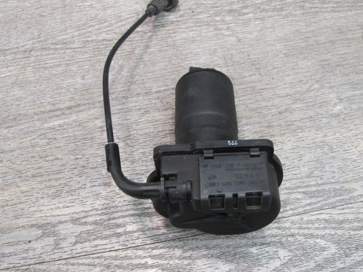 96-99 BMW E36/7 Z3 1.9L 2.8L Throttle Body Actuator 1163163 OEM