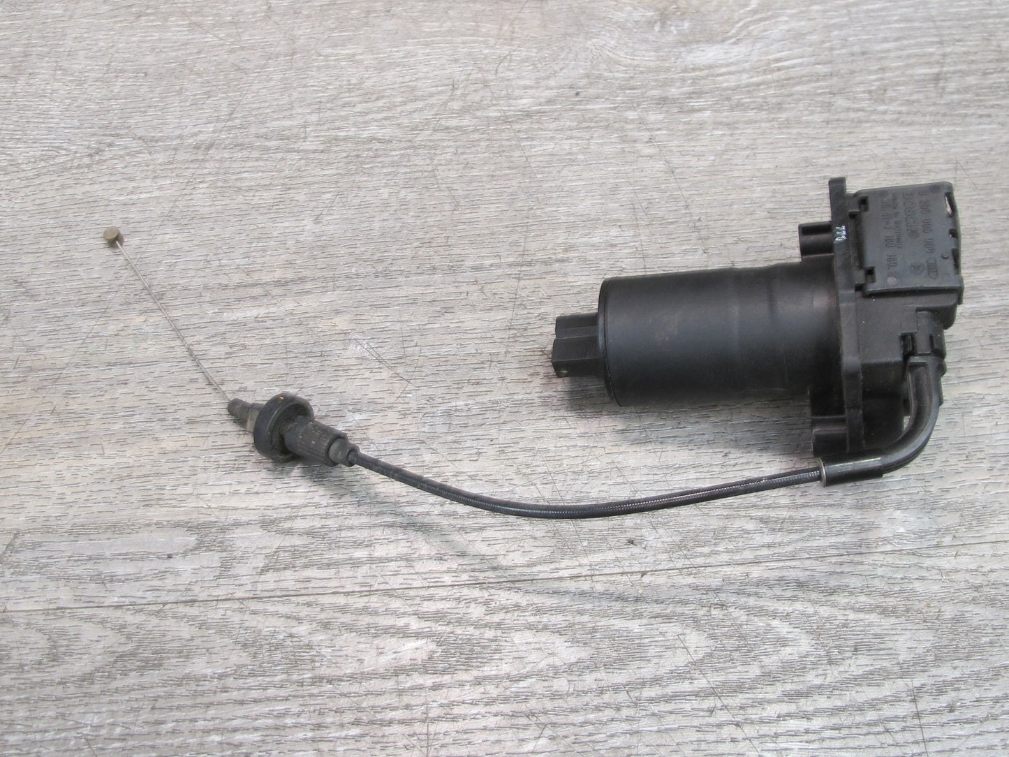 96-99 BMW E36/7 Z3 1.9L 2.8L Throttle Body Actuator 1163163 OEM
