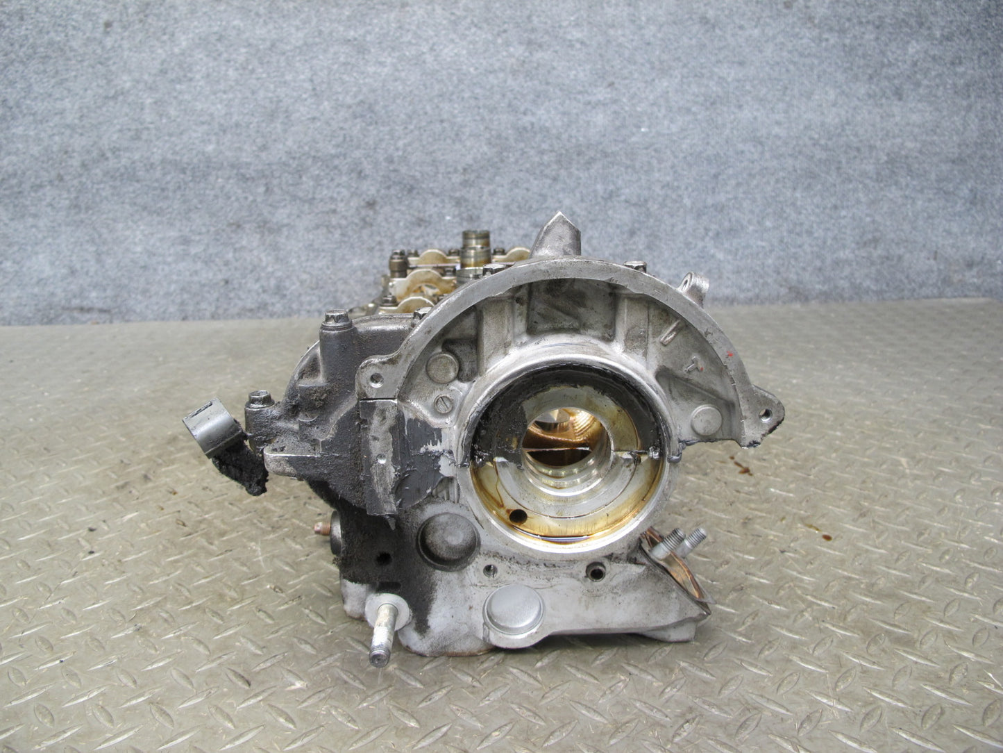 01-06 Lexus LS430 UCF30L 4.3L 3UZFE Right Engine Cylinder Head 120K Miles OEM