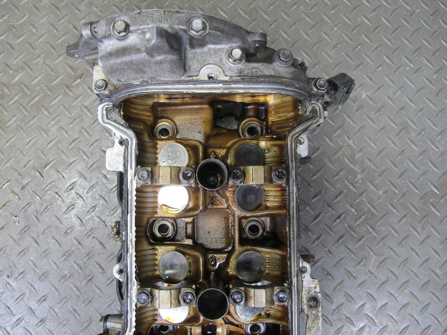 01-06 Lexus LS430 UCF30L 4.3L 3UZFE Right Engine Cylinder Head 120K Miles OEM