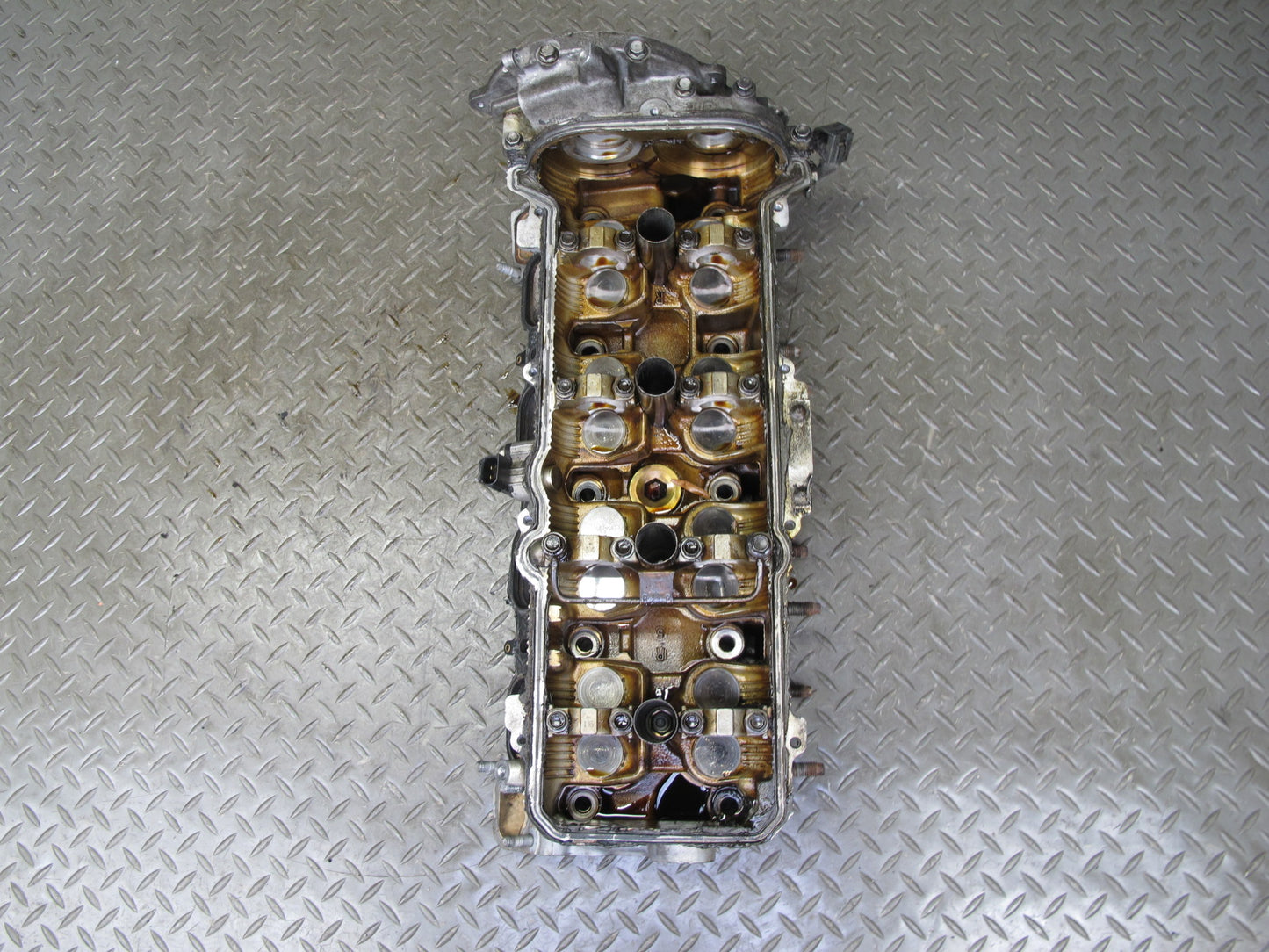 01-06 Lexus LS430 UCF30L 4.3L 3UZFE Right Engine Cylinder Head 120K Miles OEM