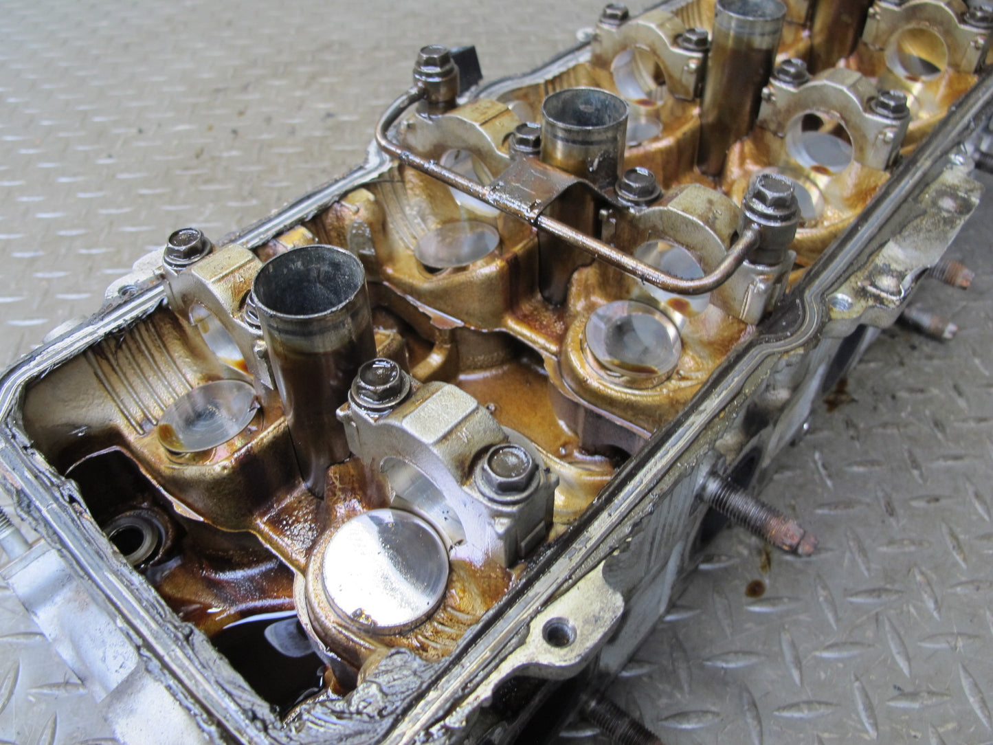 01-06 Lexus LS430 UCF30L 4.3L 3UZFE Right Engine Cylinder Head 120K Miles OEM
