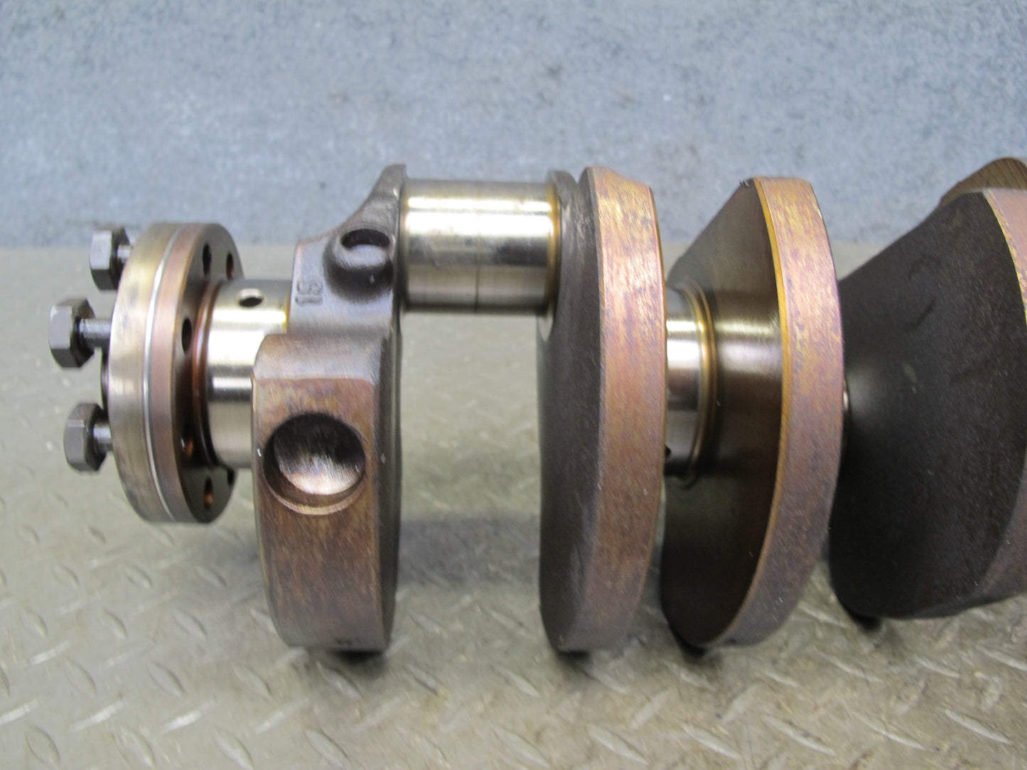 86-91 Mercedes W126 C126 560SEC 560SEL 5.5 M117 Engine Crankshaft 1170312701 OEM