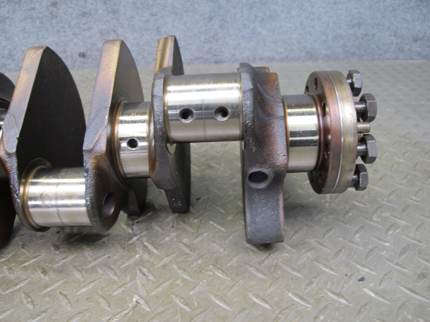 86-91 Mercedes W126 C126 560SEC 560SEL 5.5 M117 Engine Crankshaft 1170312701 OEM