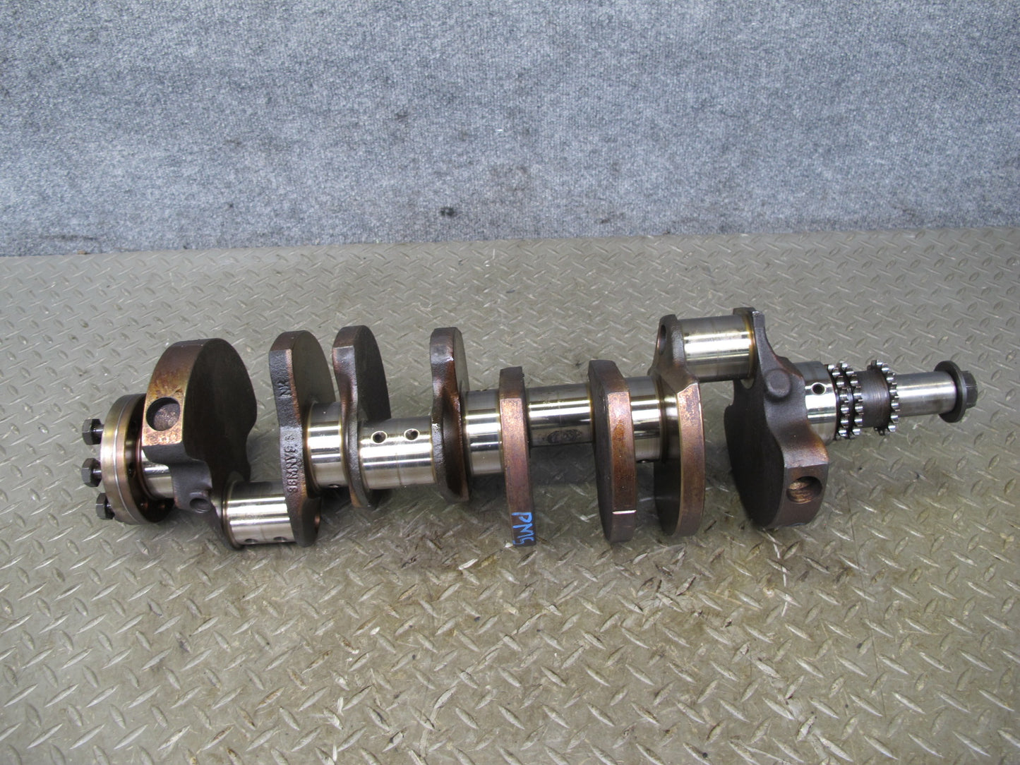 86-91 Mercedes W126 C126 560SEC 560SEL 5.5 M117 Engine Crankshaft 1170312701 OEM