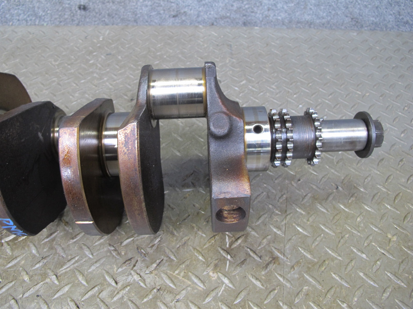 86-91 Mercedes W126 C126 560SEC 560SEL 5.5 M117 Engine Crankshaft 1170312701 OEM