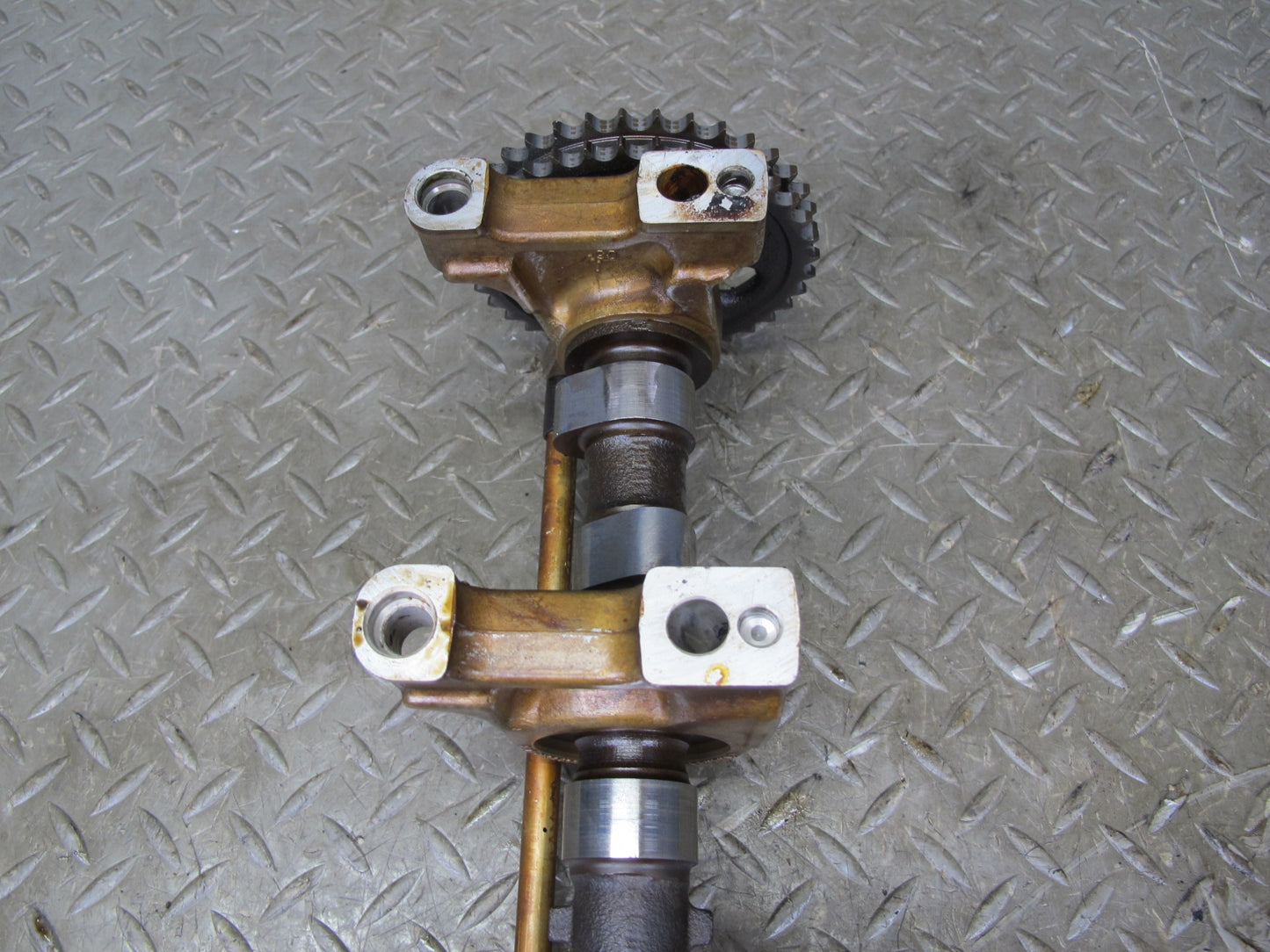 86-91 Mercedes W126 M117 Engine Left Camshaft Assembly OEM