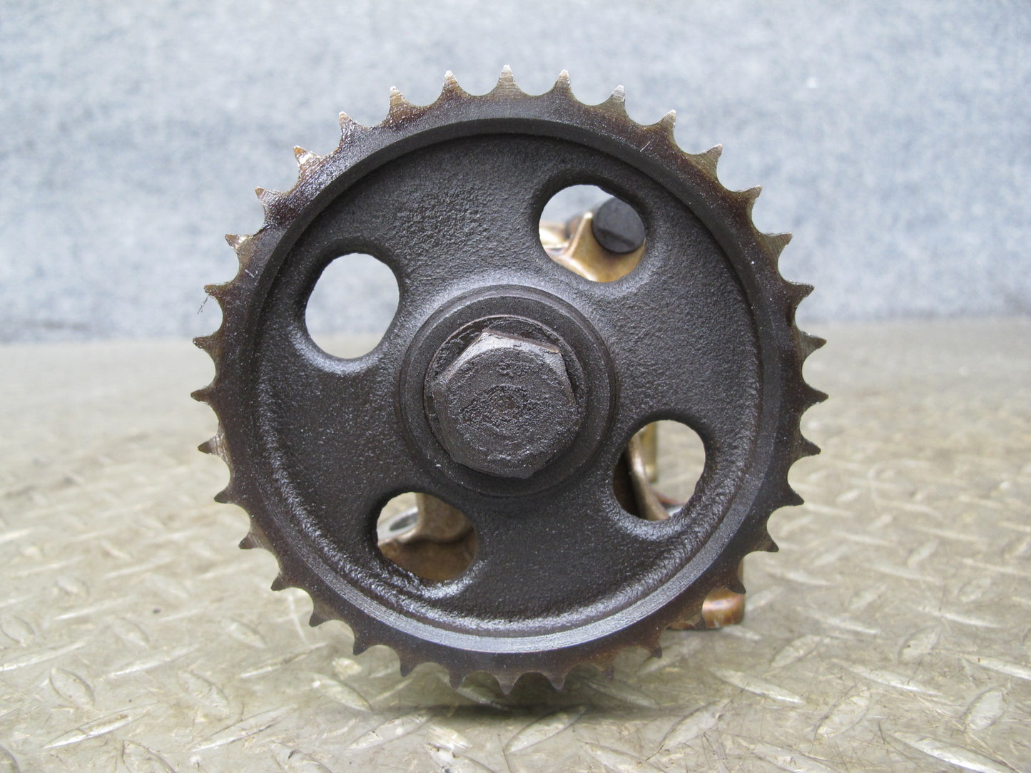 86-91 Mercedes W126 M117 Engine Right Camshaft Assembly OEM