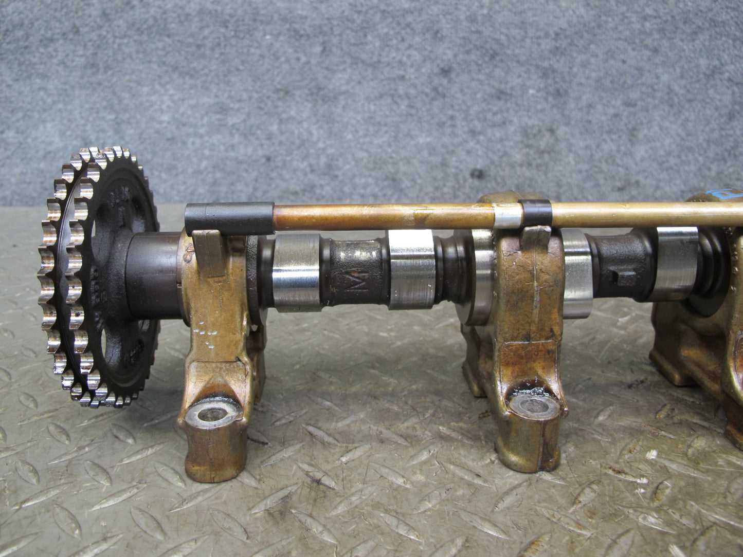86-91 Mercedes W126 M117 Engine Right Camshaft Assembly OEM