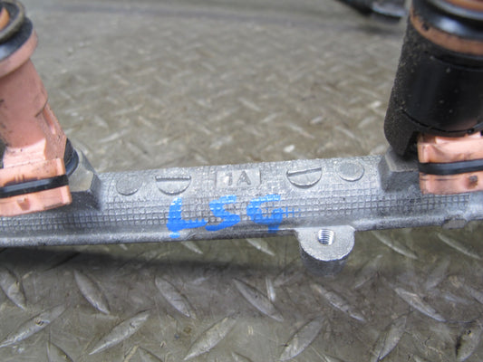 01-06 Lexus LS430 UCF30L Fuel Rail Injector Set Assembly OEM