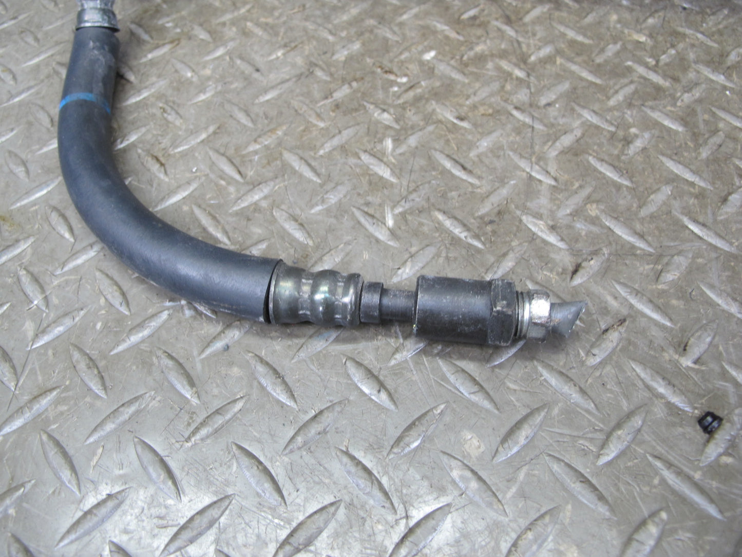 01-06 Lexus LS430 UCF30L Fuel Rail Injector Set Assembly OEM