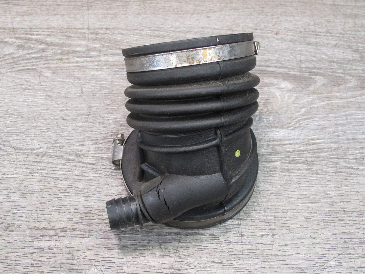 97-98 BMW E36/7 Z3 2.8L M52 Engine Air Intake Boot Hose OEM