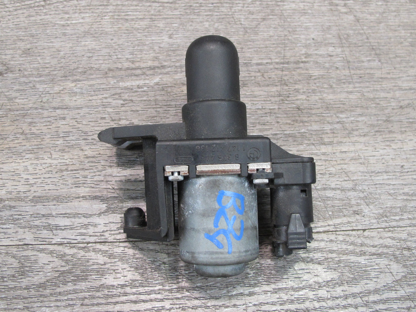 97-02 BMW E36/7 Z3 Heater Control Water Valve 8375443 OEM