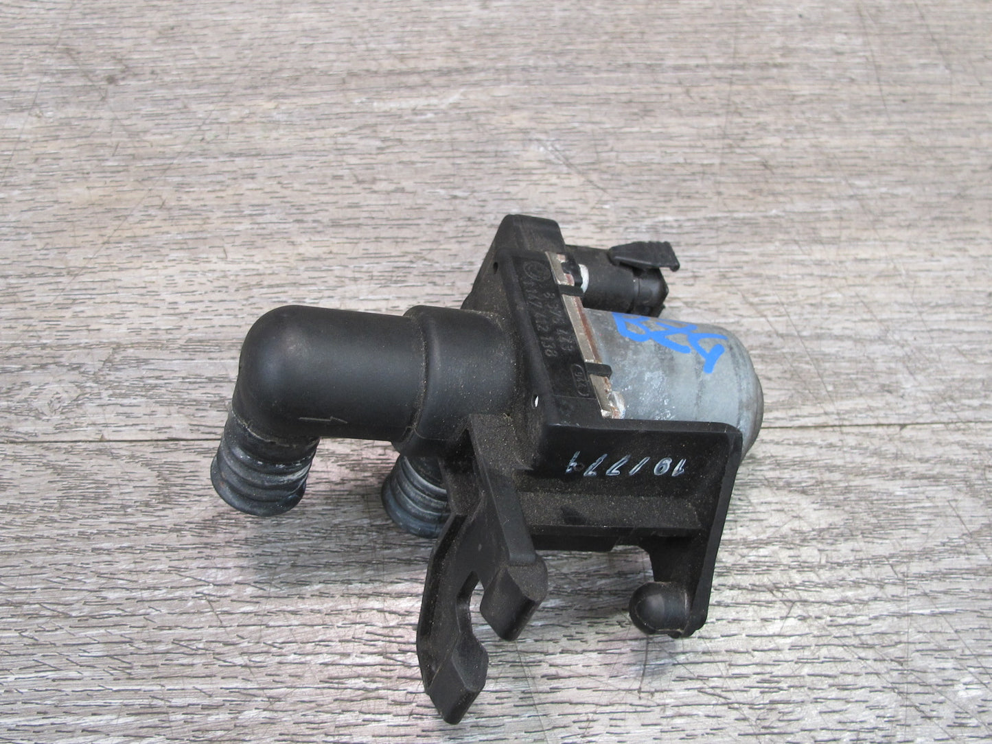 97-02 BMW E36/7 Z3 Heater Control Water Valve 8375443 OEM