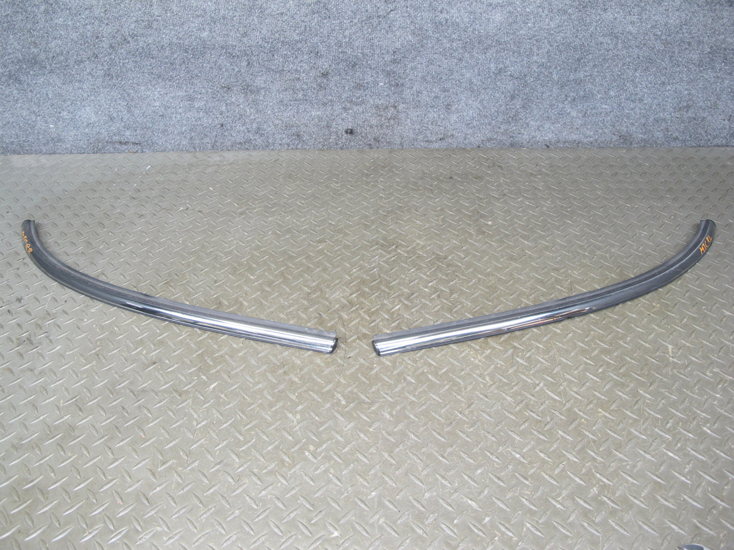 11-16 Mini Cooper R60 Set of 2 Rear Quarter Chrome Trim Molding Cover OEM