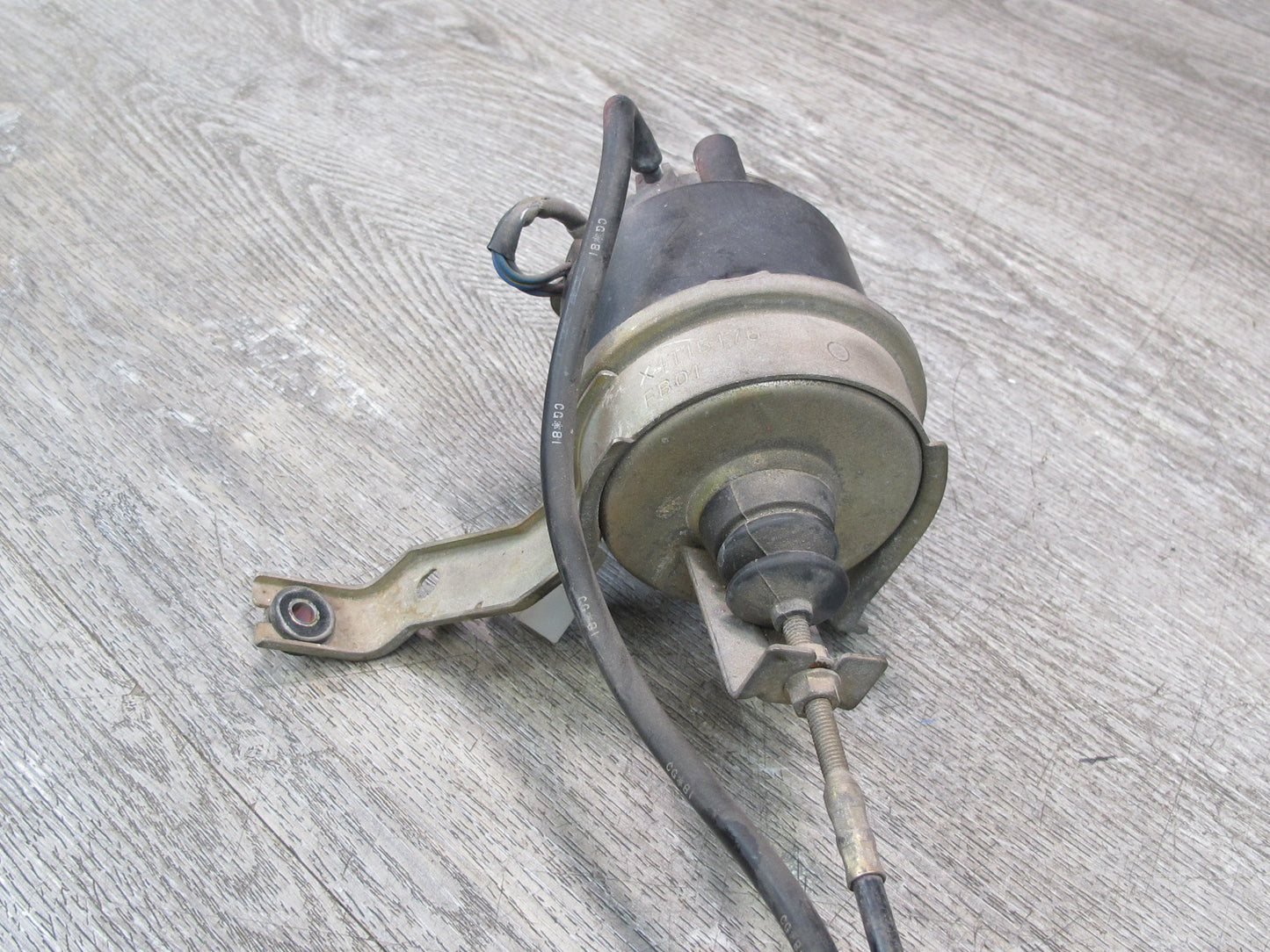 1988 Mazda FC3S RX7 Cruise Control Servo Actuator X4T15176 OEM