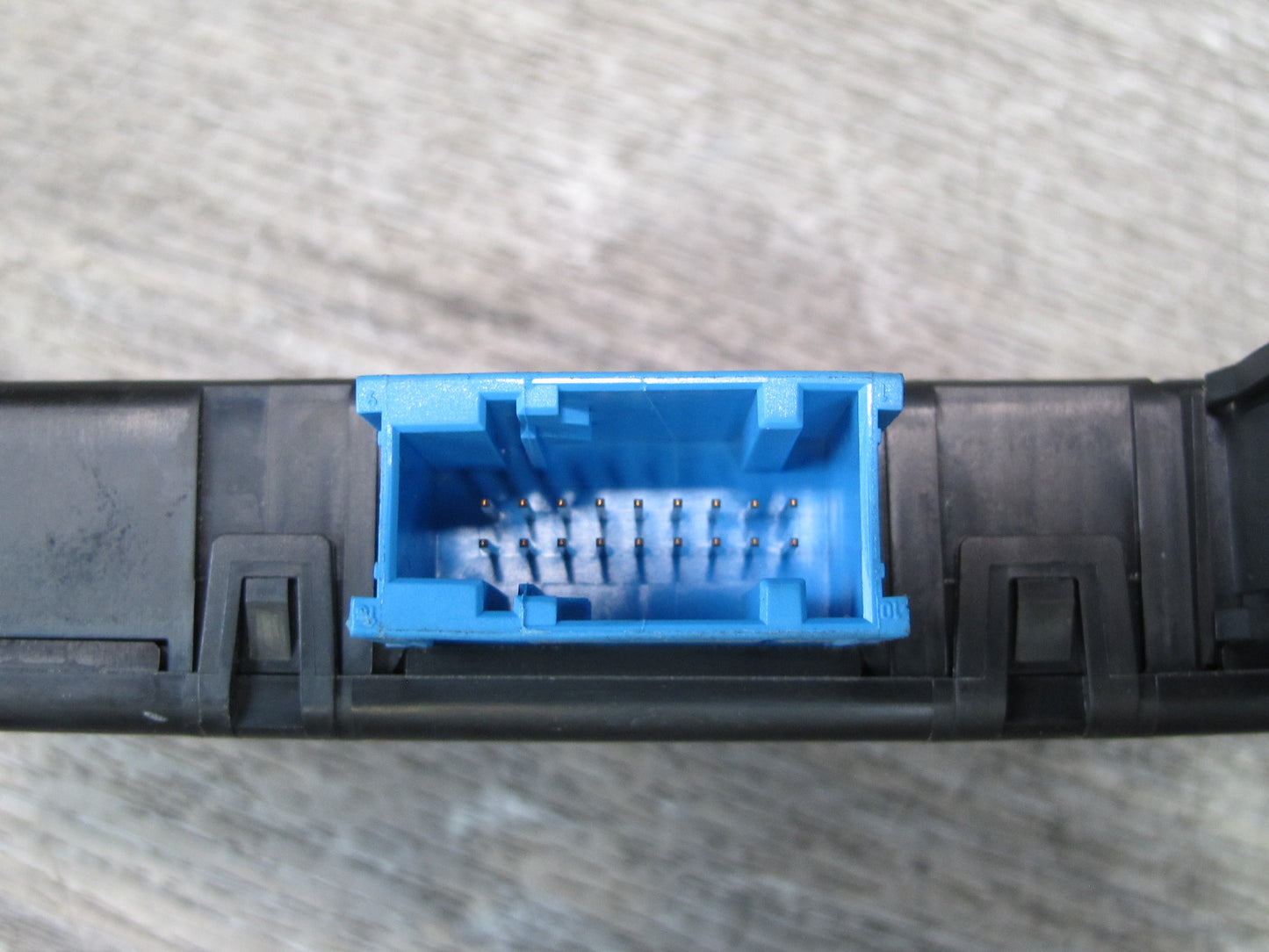 11-16 BMW F07 F10 F11 5-SERIES Central Gateway Control Module 9299591 OEM