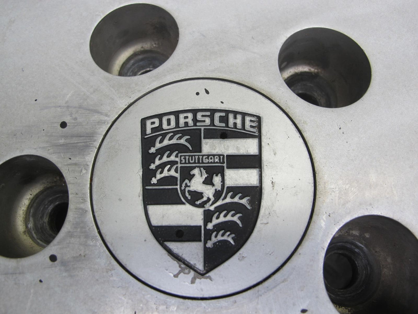 1983-1989 Porsche 928 S Factory R16" Wheel Rim 16x7J ET65 92836102105