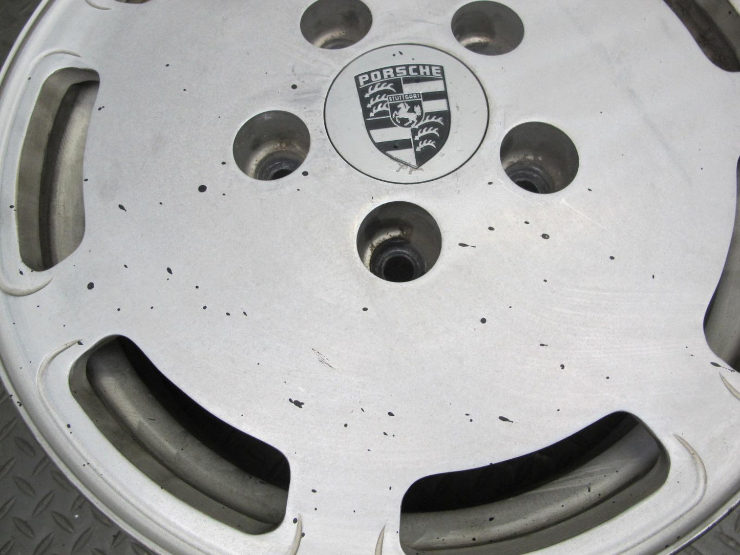 1983-1989 Porsche 928 S Factory R16" Wheel Rim 16x7J ET65 92836102105