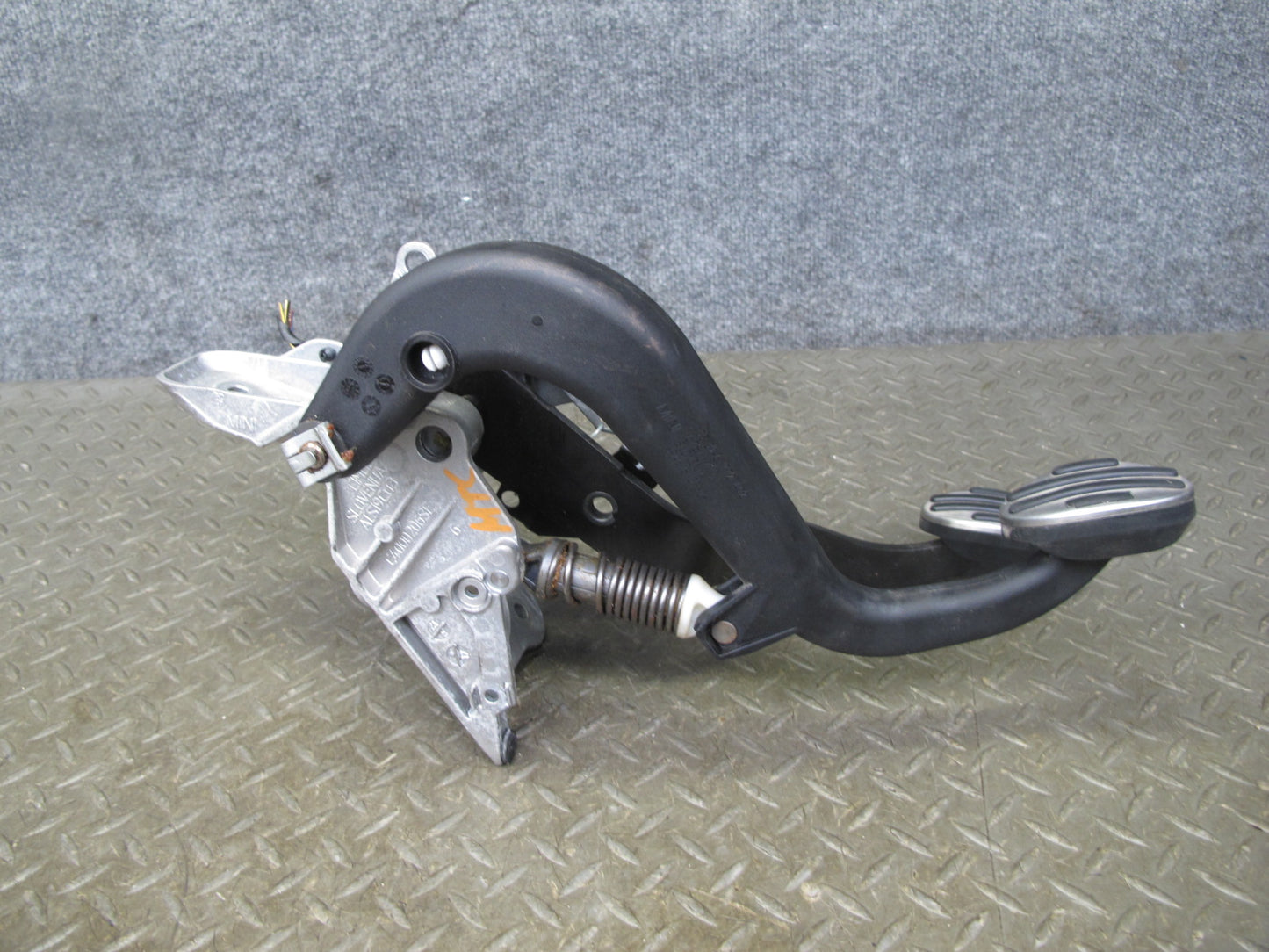 11-16 Mini Cooper S R55 R56 R57 R60 R61 M/T Gas Brake Clutch Pedal Set OEM