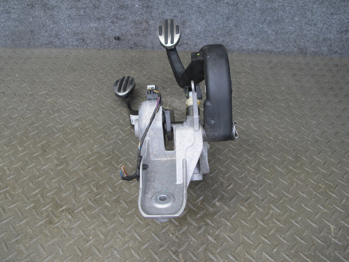 11-16 Mini Cooper S R55 R56 R57 R60 R61 M/T Gas Brake Clutch Pedal Set OEM