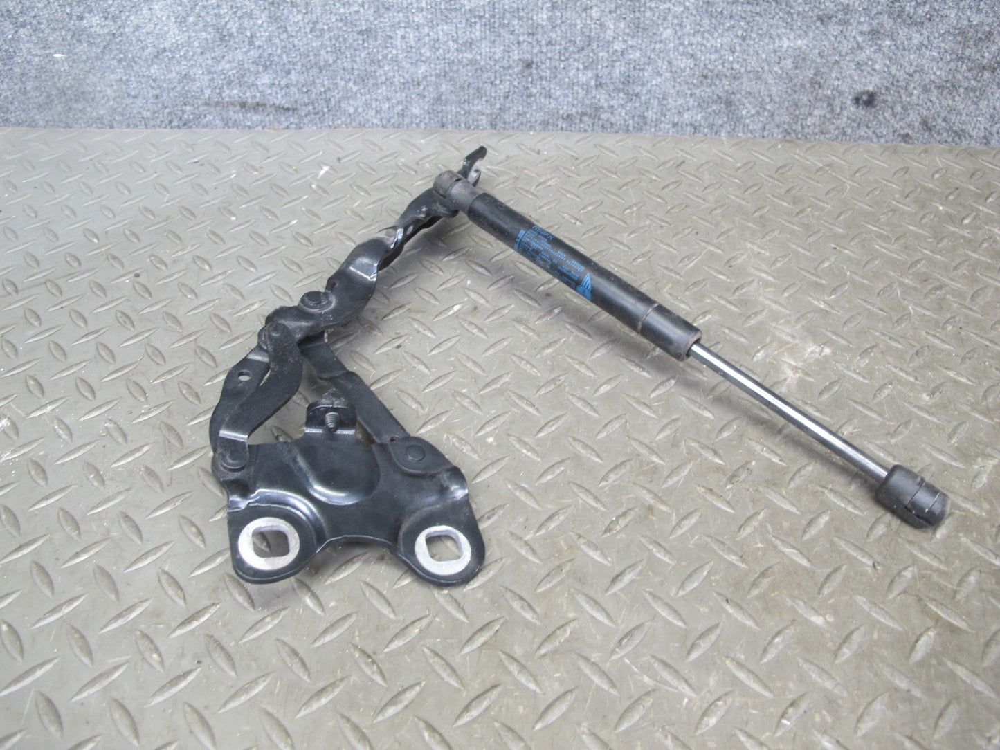 11-16 Mini Cooper R60 R61 Countryman Set of 2 Front Hood Hinge Support OEM
