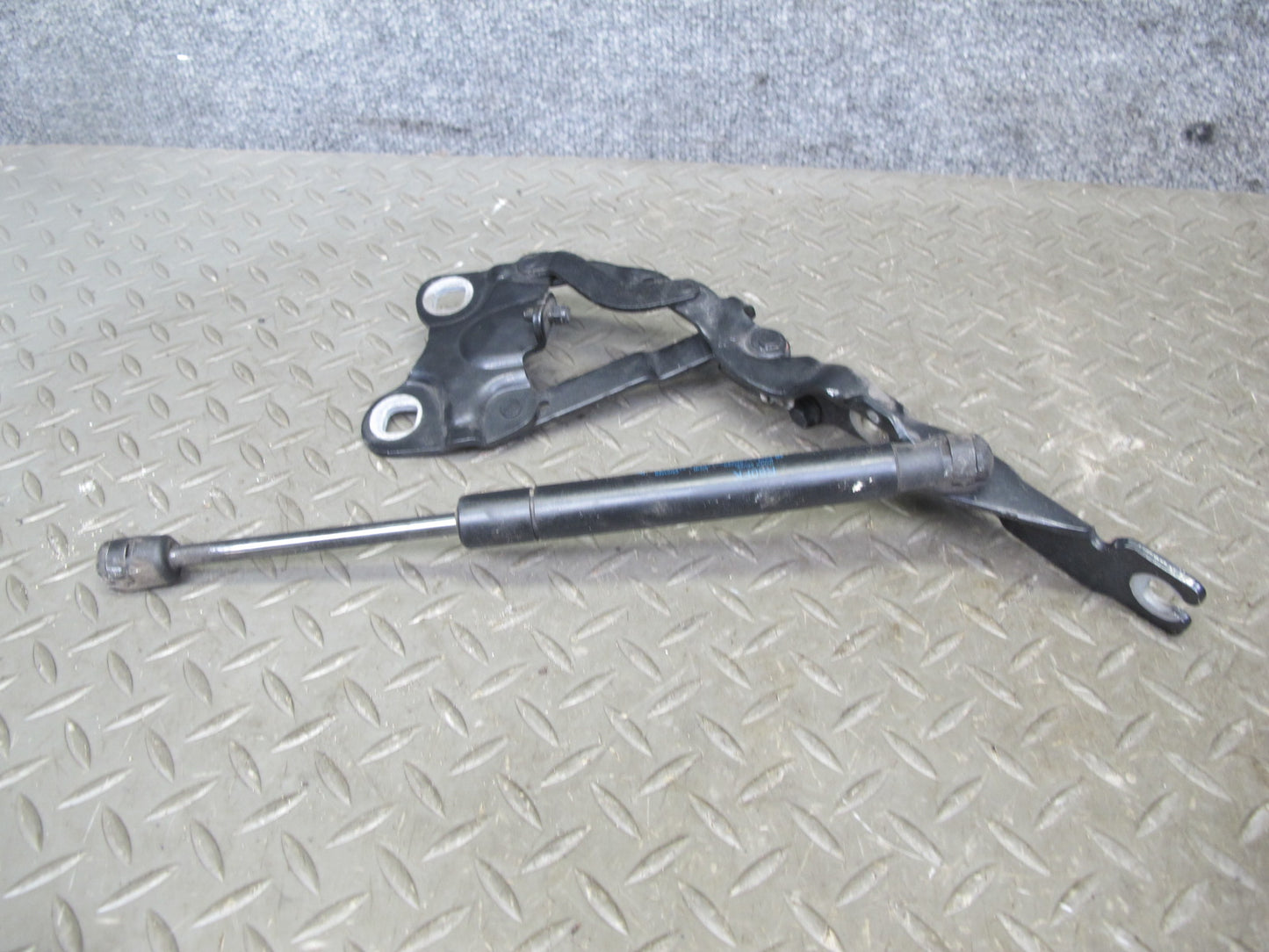 11-16 Mini Cooper R60 R61 Countryman Set of 2 Front Hood Hinge Support OEM