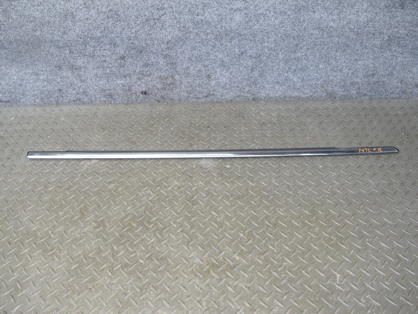 11-16 Mini Cooper R60 Set of 2 Front Door Chrome Channel Trim Molding Cover OEM