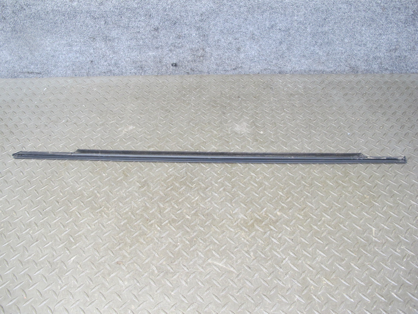 11-16 Mini Cooper R60 Set of 2 Front Door Chrome Channel Trim Molding Cover OEM