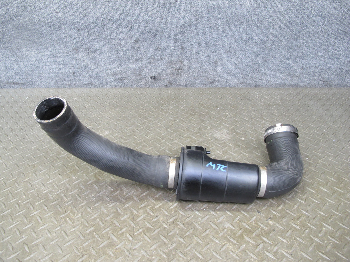 11-16 Mini Cooper S R60 R61 Countryman N18 Turbo Air Hose Pipe Line 9804248 OEM
