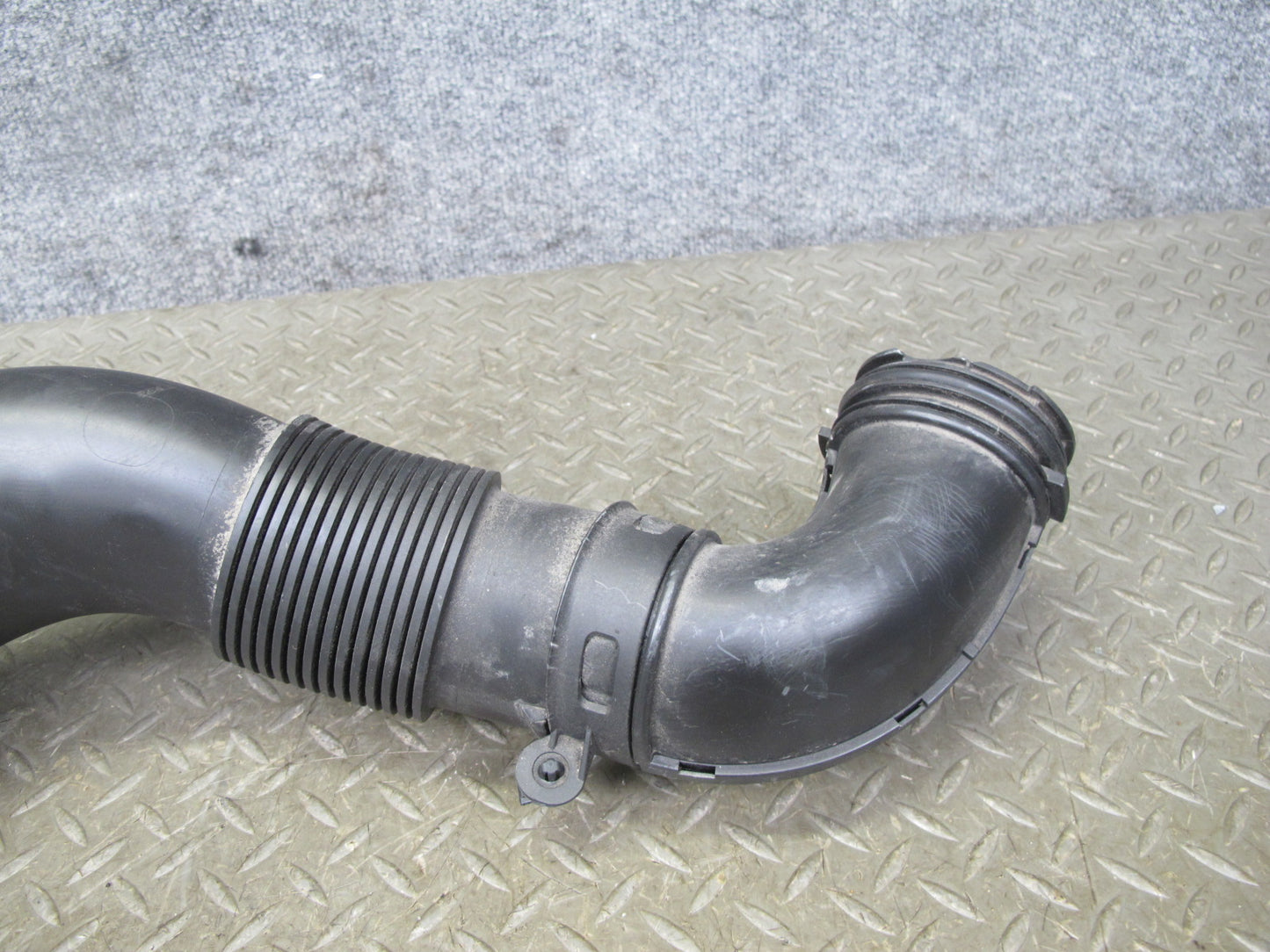 11-16 Mini Cooper S R60 R61 Countryman N18 Air Intake Hose Pipe Line 9804246 OEM