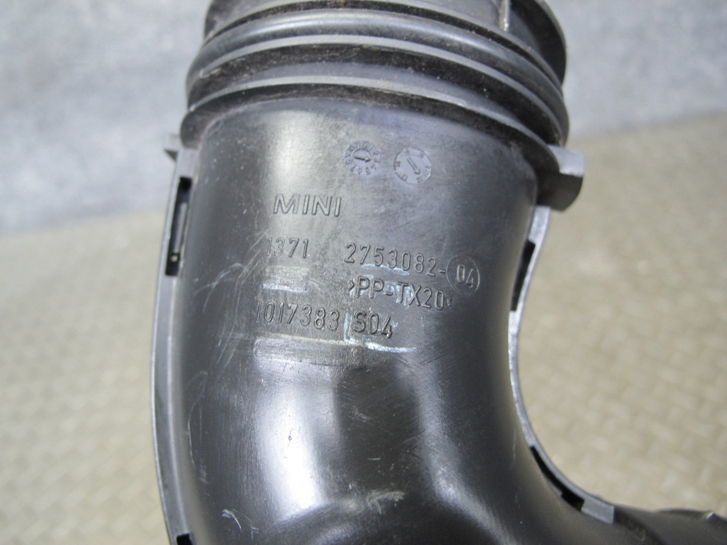11-16 Mini Cooper S R60 R61 Countryman N18 Air Intake Hose Pipe Line 9804246 OEM