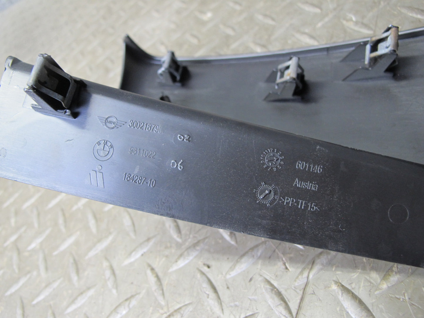 11-16 Mini Cooper R60 Countryman Set of 2 Instrument Panel Dash Trim Cover OEM