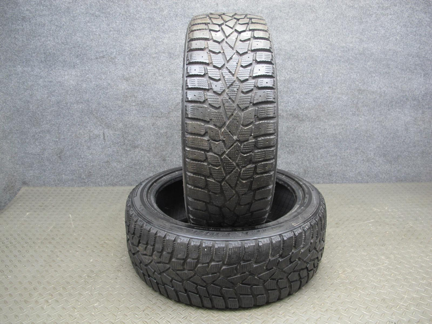 Set of 2 Sumitomo ICE Edge Winter Tire 225/45 R18 91T 2220 8/32" & 9/32" Tread