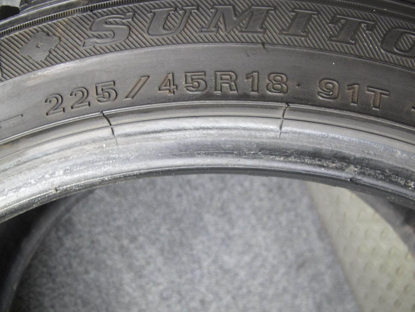 Set of 2 Sumitomo ICE Edge Winter Tire 225/45 R18 91T 2220 8/32" & 9/32" Tread