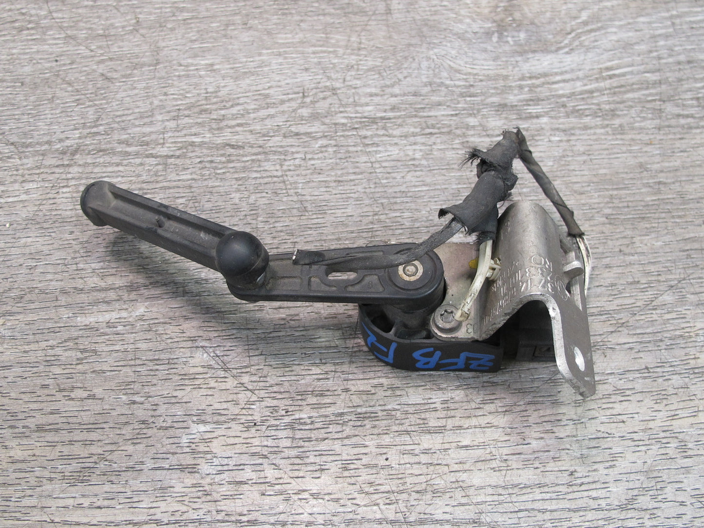 11-16 BMW F07 F10 F11 5-SERIES Front Left Suspension Height Level Sensor OEM