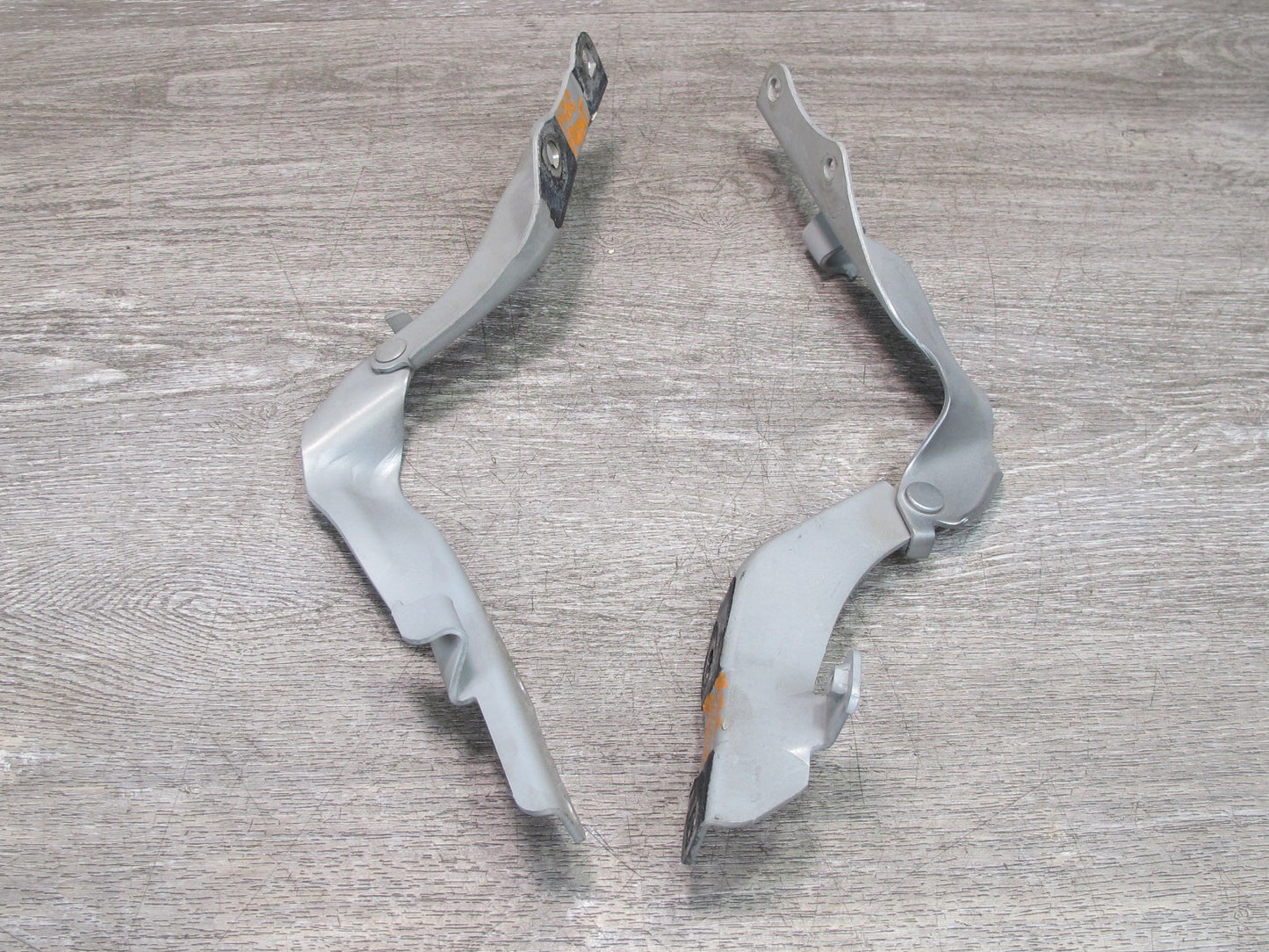 04-09 Nissan 350Z Z33 Front Hood Left & Right Hinge Set Silver OEM