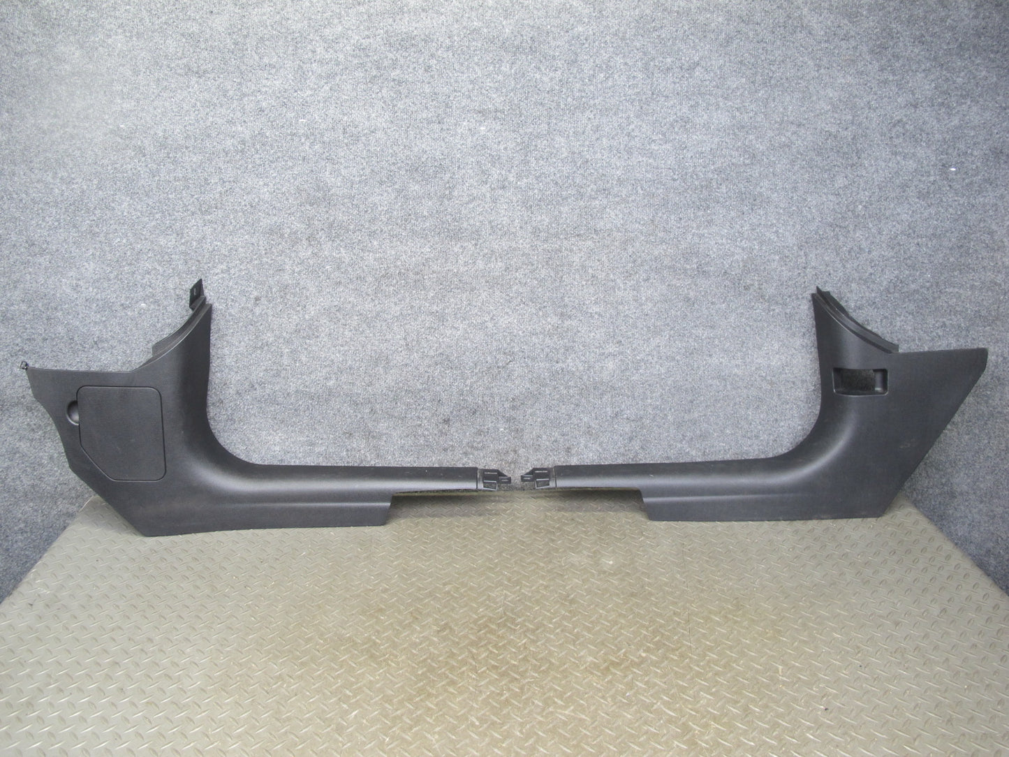 11-16 Mini Cooper R60 R61 Set of 2 Front Left Right Kick Trim Cover Panel OEM