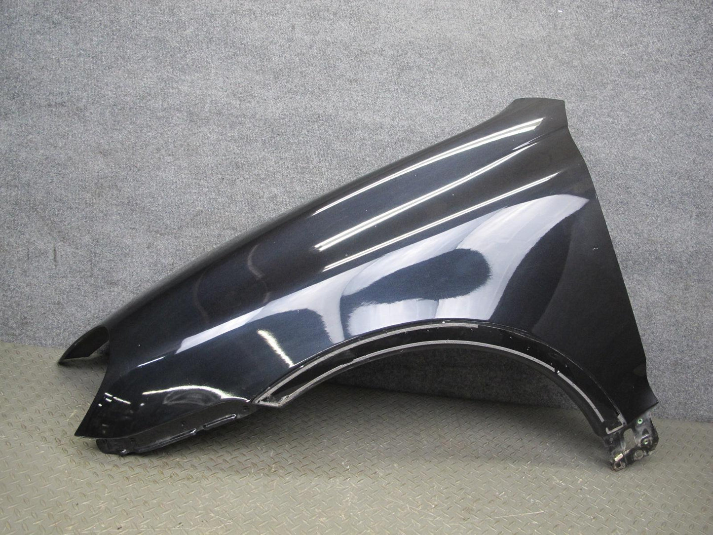 2008-2010 Porsche Cayenne 957 Front Left Side Fender Shell Panel Cover Black
