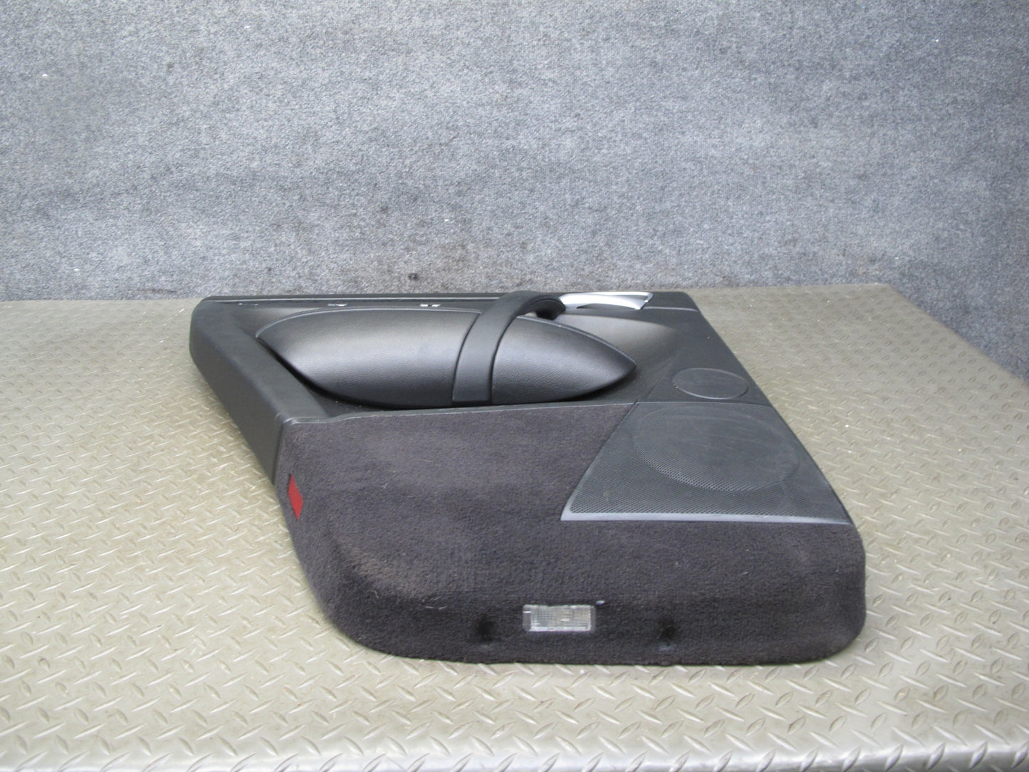 2009-2010 Porsche Cayenne 957 Rear Right & Left Side Door Panel Cover Black Set